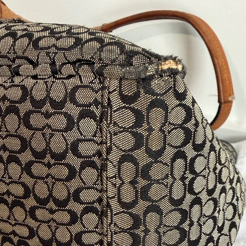 Coach Vintage Signature C Tote Bag | Black & Grey | Heavy Wear | As Is